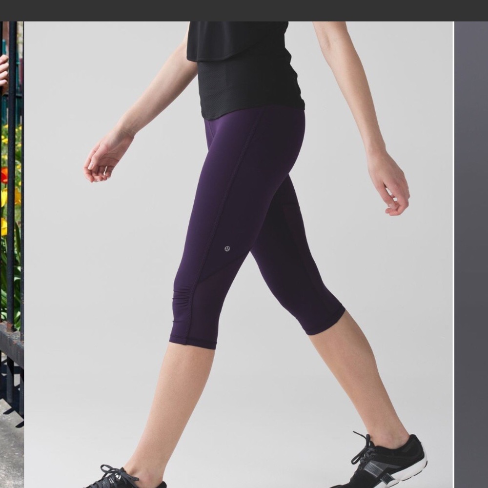 Lululemon RealQuick Crop Deep Zinfandel